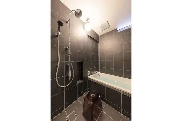 Ev (Private Machiya Townhouse)