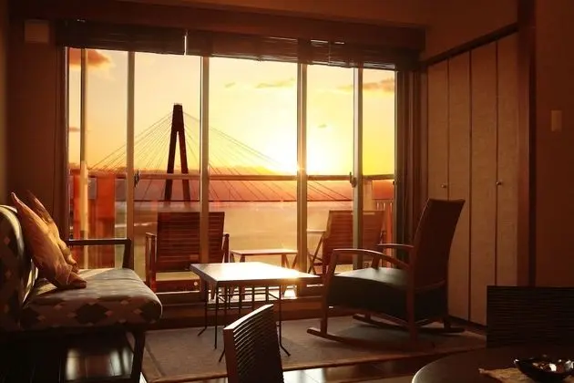 Traditional Oda, Sigara İçilmez, Nehir Manzaralı (Toyotei, Modern Japanese, Buffet Meal)