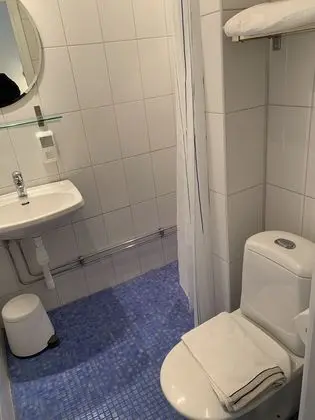 Tek Büyük veya İki Ayrı Yataklı Oda, Özel Banyo