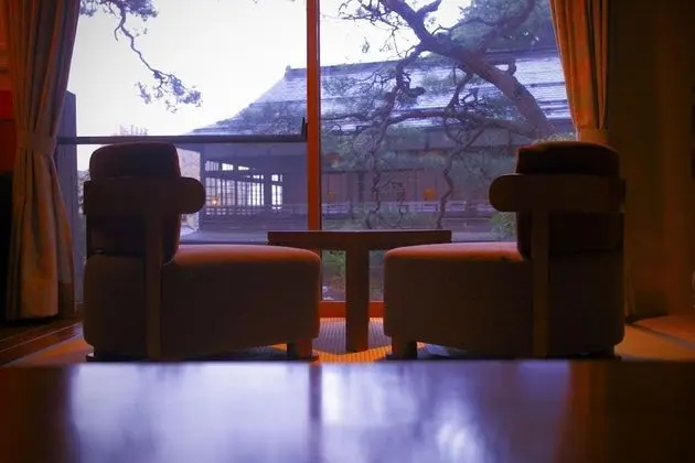 Traditional Oda (Japanese Style, 3 Guests)