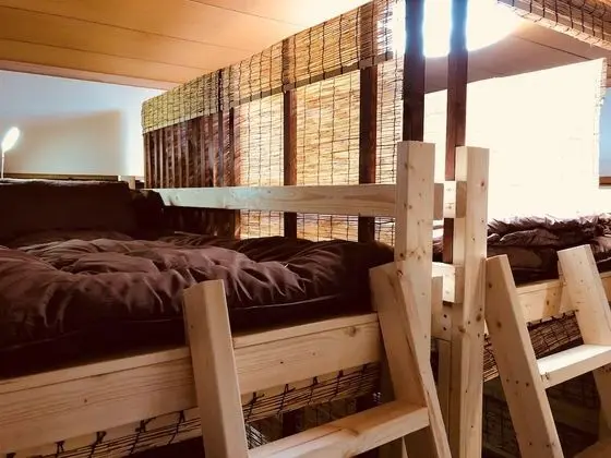 Basic Ortak Ranzalı Oda, Sadece kadınlar için