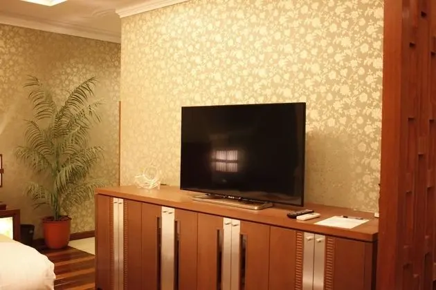 Deluxe Tek Büyük Yataklı Oda, 1 Büyük (Queen) Boy Yatak, Sigara İçilmez, Özel Banyo