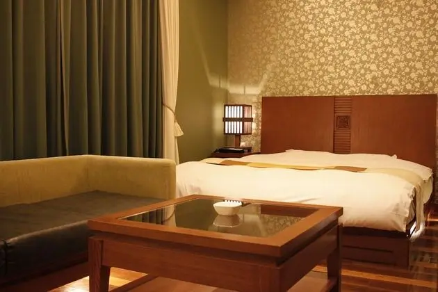 Deluxe Tek Büyük Yataklı Oda, 1 Büyük (Queen) Boy Yatak, Sigara İçilmez, Özel Banyo