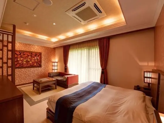 Deluxe Tek Büyük Yataklı Oda, 1 Büyük (Queen) Boy Yatak, Sigara İçilmez, Özel Banyo