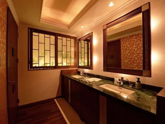 Deluxe Tek Büyük Yataklı Oda, 1 Büyük (Queen) Boy Yatak, Sigara İçilmez, Özel Banyo