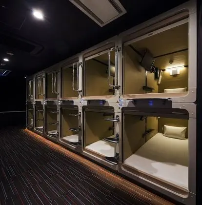 Ortak Ranzalı Oda, Sadece erkekler için (Capsule Unit with TV(Cashless))