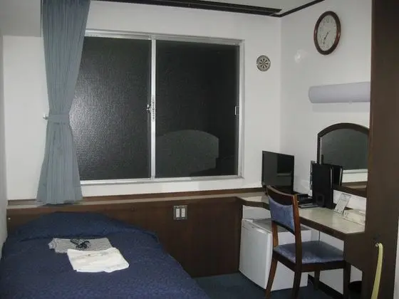 Basic Tek Kişilik Oda, 1 Tek Kişilik Yatak, Sigara İçilmez