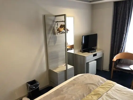 Tek Büyük Yataklı Oda, Sigara İçilmez