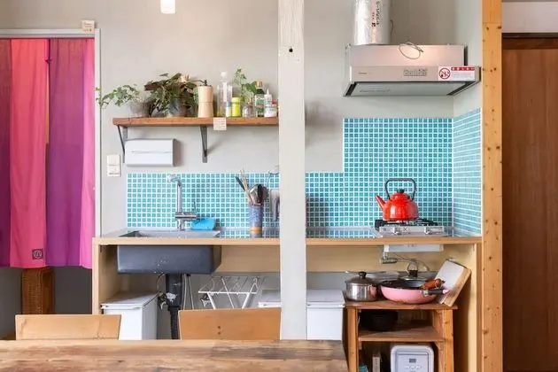 Ortak Ranzalı Oda, Sadece kadınlar için
