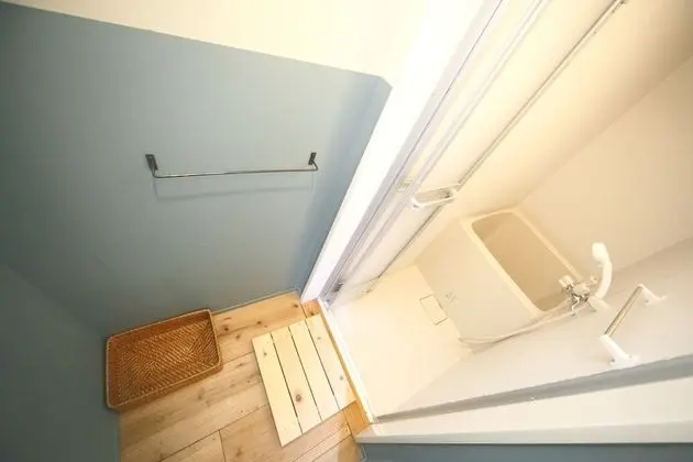 Ortak Ranzalı Oda, Sadece kadınlar için