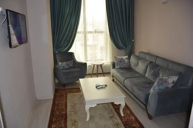 Balayı Suit