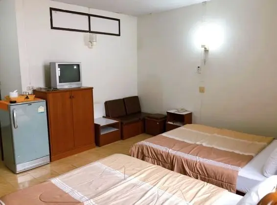 Standard 2 Double Beds