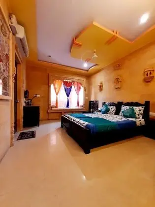 Deluxe Tek Büyük veya İki Ayrı Yataklı Oda