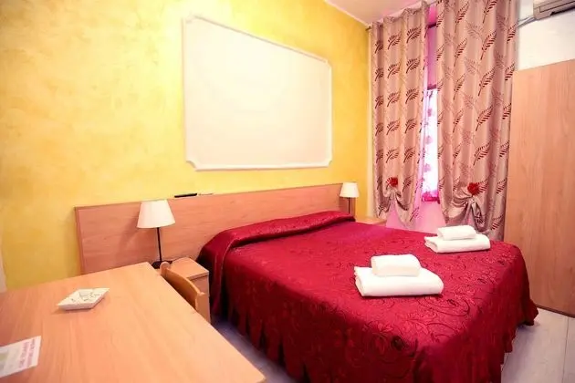 Tek Büyük veya İki Ayrı Yataklı Oda