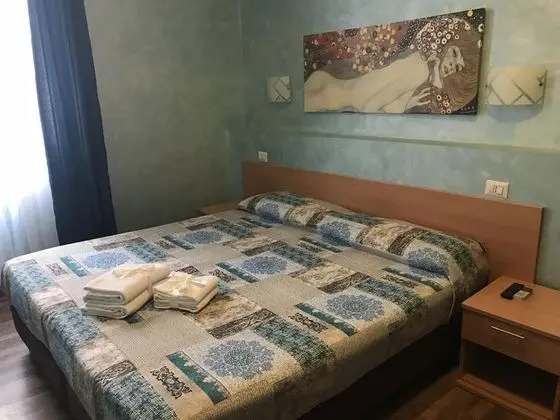 Tek Büyük veya İki Ayrı Yataklı Oda