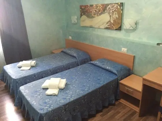 Tek Büyük veya İki Ayrı Yataklı Oda