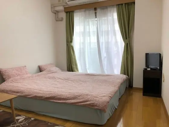 Tek Büyük Yataklı Oda (No Towel Provided)