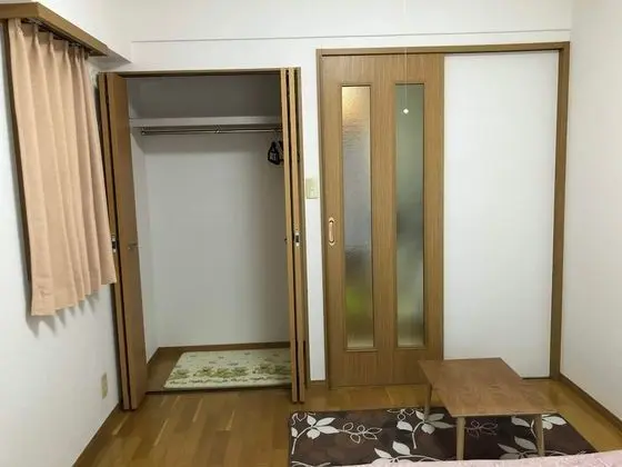 Tek Büyük Yataklı Oda (No Towel Provided)