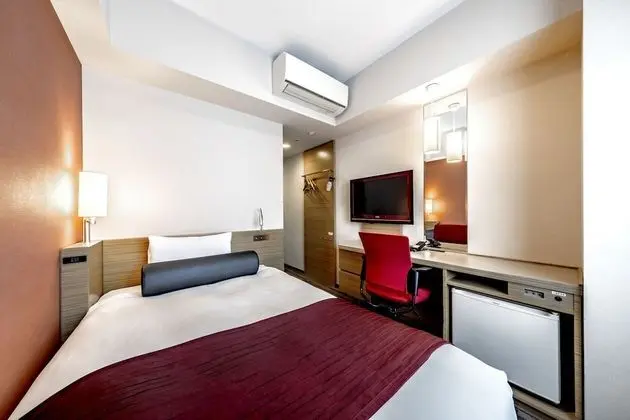 Tek Kişilik Oda, Sigara İçilmez (with small double bed)