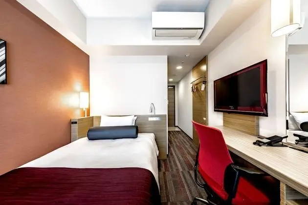 Tek Kişilik Oda, Sigara İçilmez (with small double bed)