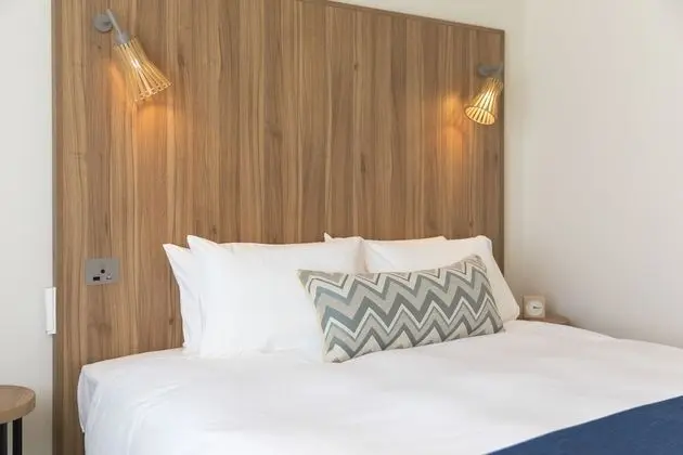 Tek Büyük Yataklı Oda, Sigara İçilmez (Residential)