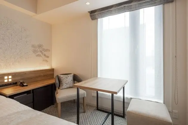 Comfort Tek Büyük Yataklı Oda, Sigara İçilmez (with table)