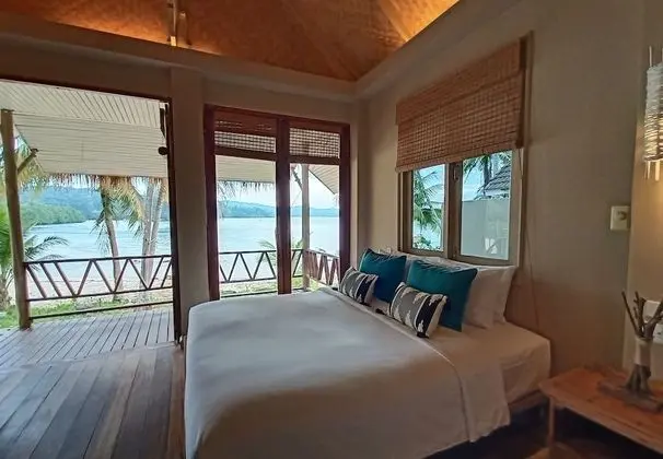 Beachfront Villa