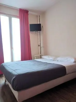 Economy Tek Büyük Yataklı Oda, 1 Büyük (Queen) Boy Yatak, Ortak Banyo