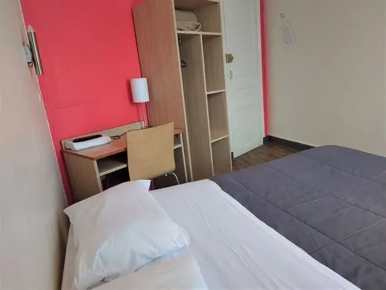 Economy Tek Büyük Yataklı Oda, 1 Büyük (Queen) Boy Yatak, Ortak Banyo