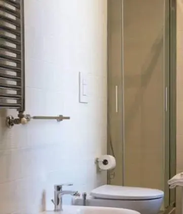 Tek Büyük veya İki Ayrı Yataklı Oda, Balkon
