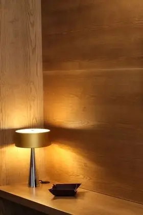 Deluxe Tek Büyük Yataklı Oda, Avlu Manzaralı