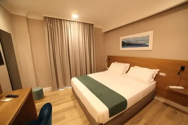 Superior Tek Büyük Yataklı Oda, Şehir Manzaralı