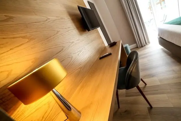 Superior Tek Büyük Yataklı Oda, Şehir Manzaralı