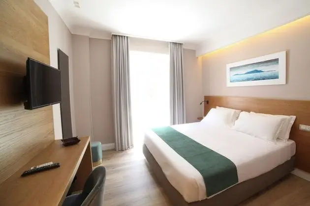 Superior Tek Büyük Yataklı Oda, Şehir Manzaralı