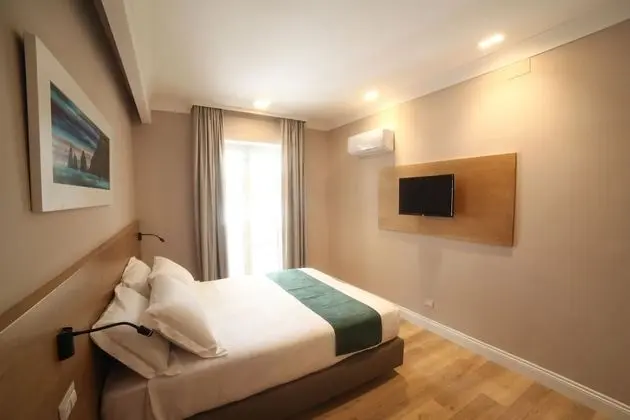 Superior Tek Büyük Yataklı Oda, Şehir Manzaralı