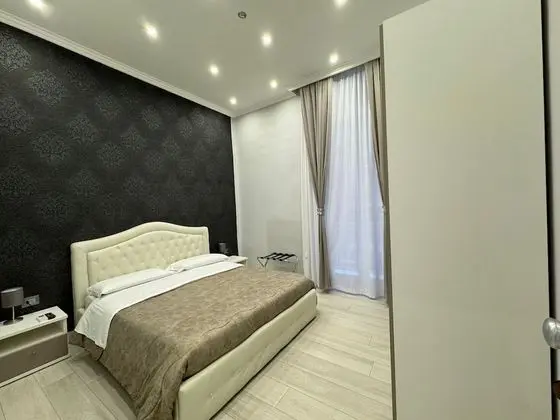 Tek Büyük Yataklı Oda