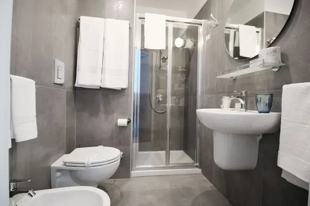 Deluxe Tek Büyük veya İki Ayrı Yataklı Oda