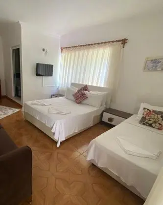 Classic Tek Büyük Yataklı Frenchbed Oda, Avlu Manzaralı, 1. Kat