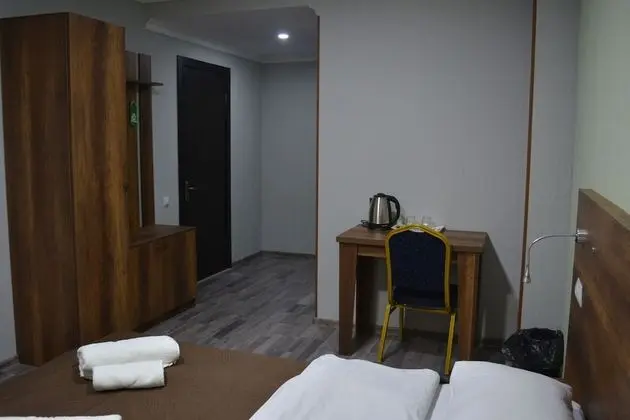 Basic Tek Büyük Yataklı Oda, 1 Büyük (Queen) Boy Yatak