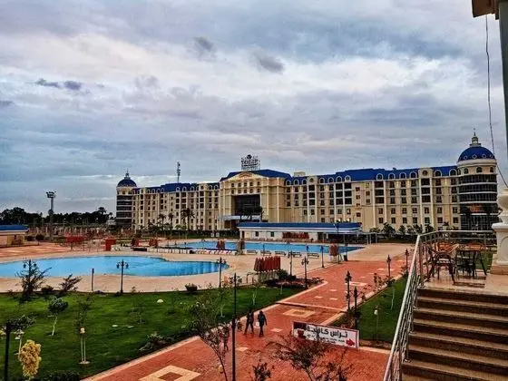 Standard Oda, Göl Manzaralı