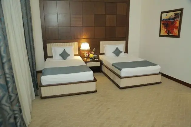 Deluxe Oda, 2 Tek Kişilik Yatak, Havuz Manzaralı