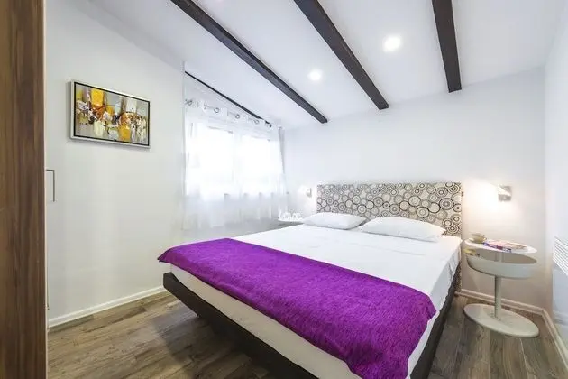 Superior Apart Daire, 1 Büyük (Queen) Boy Yatak ve Çekyat, Sigara İçilmez