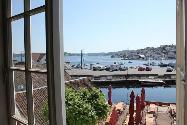 Deluxe Tek Büyük Yataklı Oda, Deniz Manzaralı