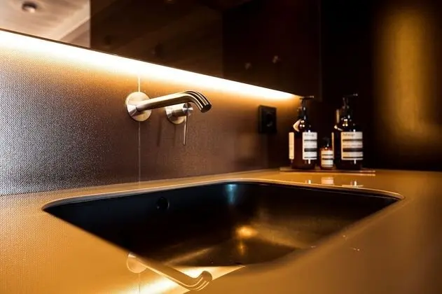 Deluxe Tek Büyük Yataklı Oda, Deniz Manzaralı