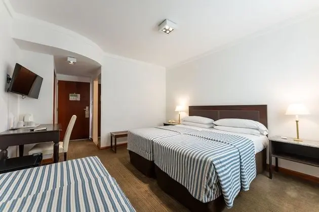 Standard Üç Kişilik Oda, 3 Tek Kişilik Yatak