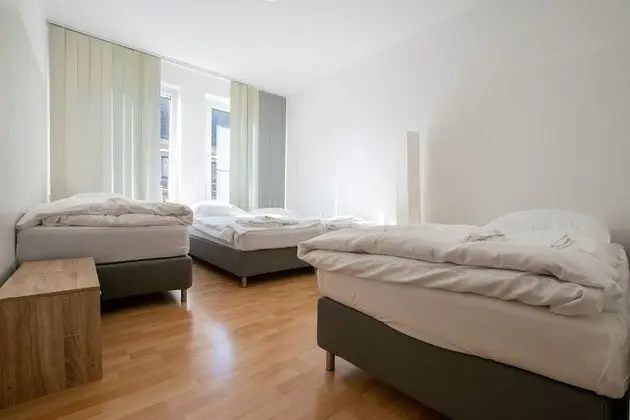 Convenient 4 Room Apartment