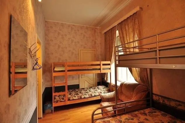 Ortak Ranzalı Oda, Sadece kadınlar için (8 beds)