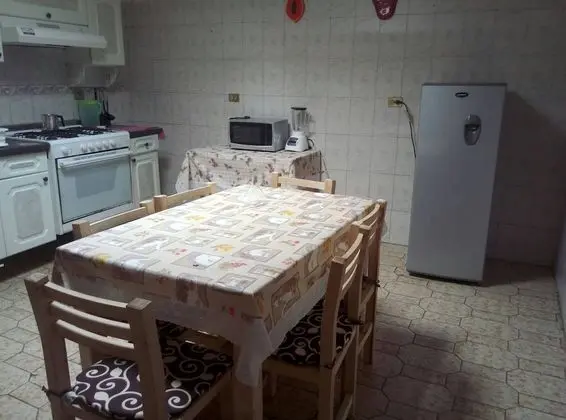 Ev, 3 Yatak Odası, Engellilere Uygun, Sigara İçilebilir