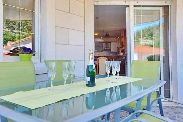 Apart Daire (Tom - comfortable - A2(5+1))