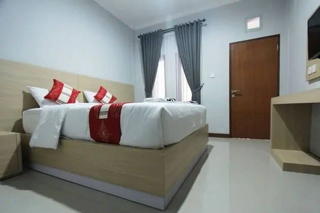 Economy Tek Büyük veya İki Ayrı Yataklı Oda